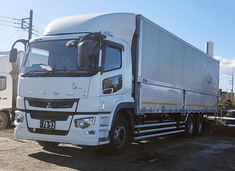 三菱ふそうの大型車